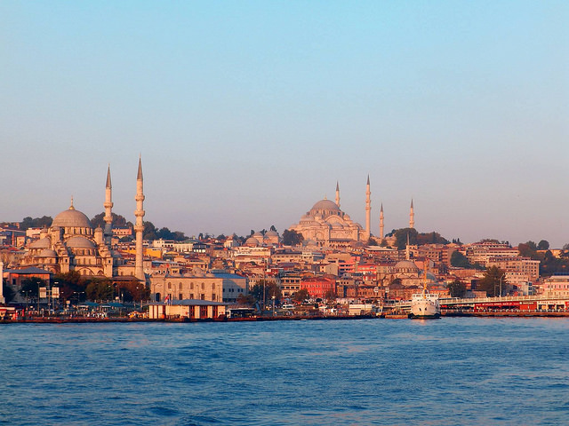Istanbul Skyline - © Ulla Moilanen/Flickr